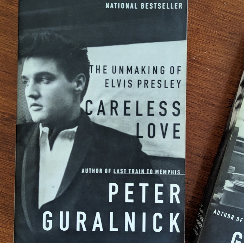 Elvis book set - Picture 4 of 5